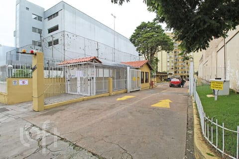 Image 20 - 235078